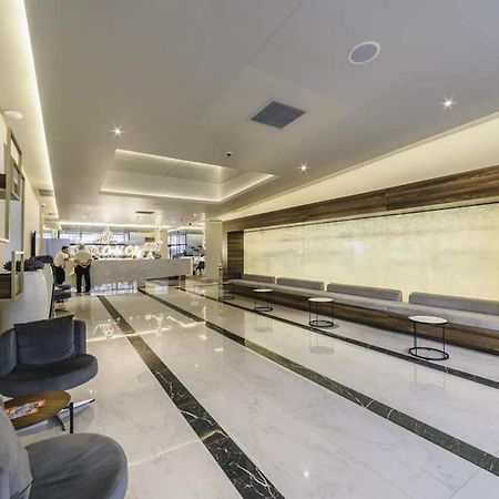 Sea View Apart-Hotel Orbi Twin Towers 1413 Μπατούμι Εξωτερικό φωτογραφία