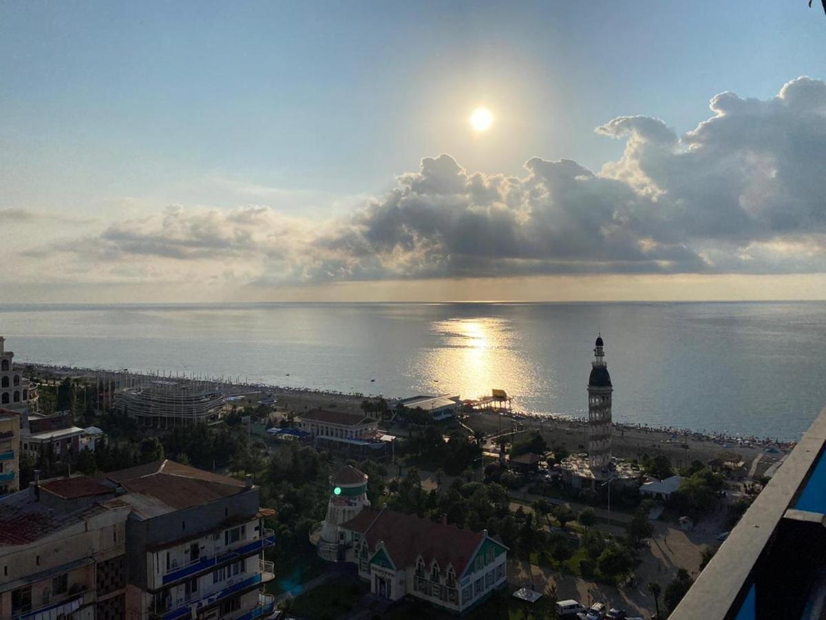 Sea View Apart-Hotel Orbi Twin Towers 1413 Μπατούμι Εξωτερικό φωτογραφία